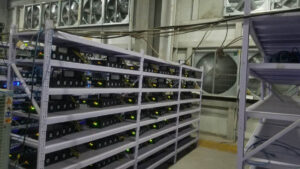 Jak těžiť kryptoměny - Housing - uskladnení minerů